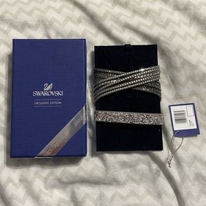 Official Swarovski Adjustable Bracelet Set